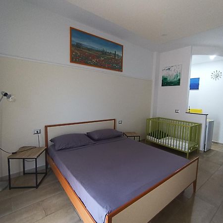 Bordoriva Apartment Формия Екстериор снимка